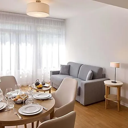 Quality Val D'europe Lägenhetshotell 3*