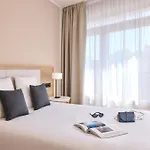 Quality Val D'europe 3* שסי