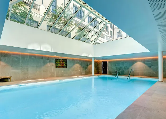 Apartmanhotel Quality Val D'europe 3*